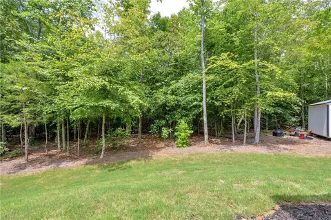 Exterior - 241 Quail Forest Cir, Toccoa, GA 30577 photo 17 of 17