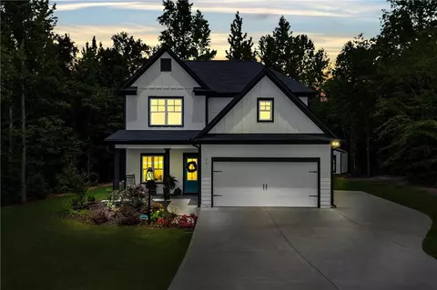 Exterior - 241 Quail Forest Cir, Toccoa, GA 30577 photo 4 of 17