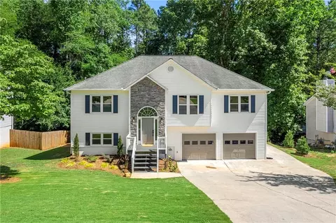 1003 Queensbury Run, Acworth, GA 30102