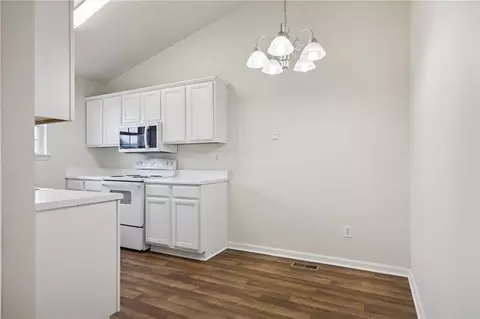 11353 Michelle Way, Hampton, GA 30228 photo 8