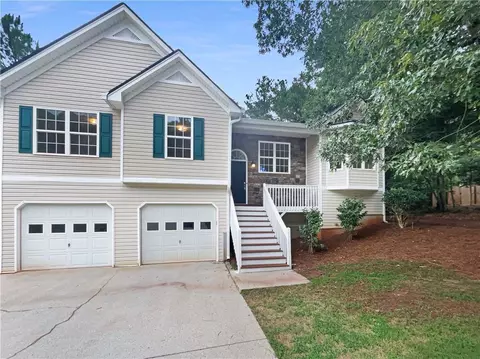 1555 Cedar Hl, Douglasville, GA 30134