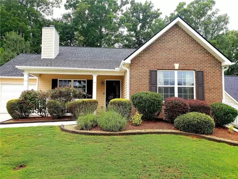4980 Buckeye Pl, Atlanta, GA 30349