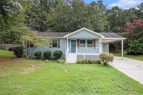 177 Parkway Cir, Villa Rica, GA 30180