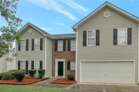 3855 Fryeburg Ln, Snellville, GA 30039