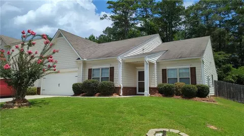 6066 Heisler St, Rex, GA 30273