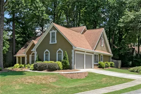 3265 Country Walk Dr, Powder Springs, GA 30127