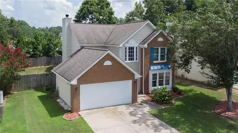 3160 Abbotts Pointe Dr, Duluth, GA 30097 photo 3