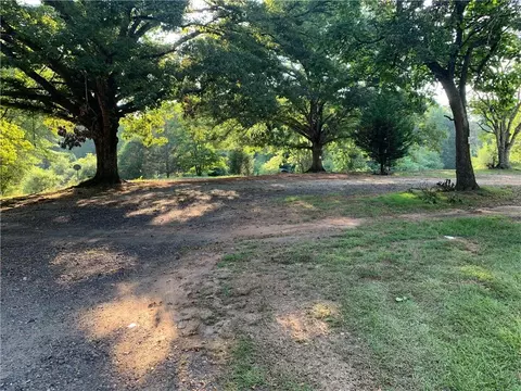 8560 Old Keith Bridge Rd, Gainesville, GA 30506