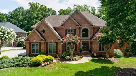 1285 Seale Dr, Alpharetta, GA 30022