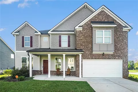 4372 Leighton Ct, Loganville, GA 30052