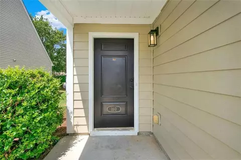 160 Fieldview Ln, Covington, GA 30016 photo 3