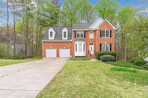 9350 Eagles Landing Dr, Gainesville, GA 30506