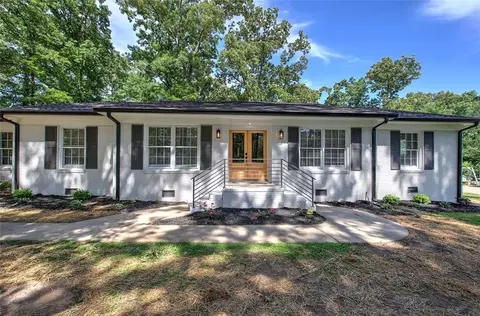 234 Cherokee Cir, Cedartown, GA 30125