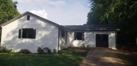 75 Dixie Trl, Covington, GA 30014