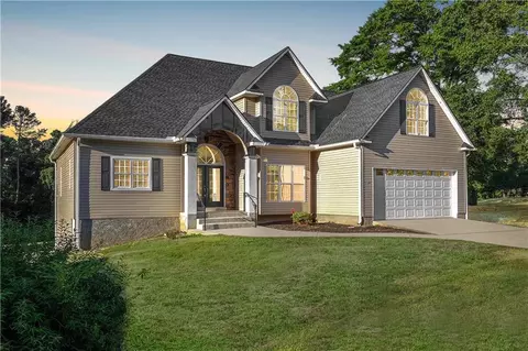 970 Powderbag Creek Rd, Hartwell, GA 30643