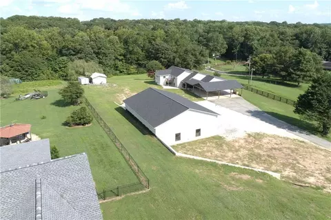 3959 Sloan Mill Rd, Gainesville, GA 30507