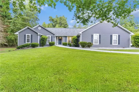 1827 Lost Cavern Ct SW, Conyers, GA 30094