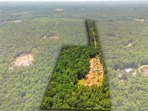 1063 Glover Rd, Zebulon, GA 30295