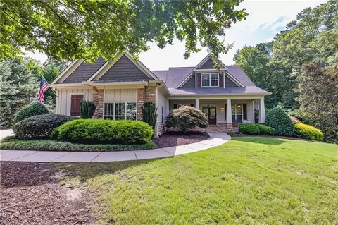 50 Haddington Dr, Sharpsburg, GA 30277