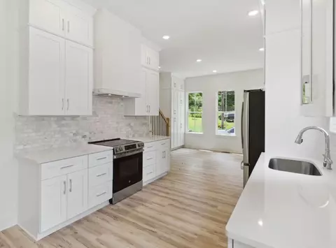 3190 Kelly St, Scottdale, GA 30079