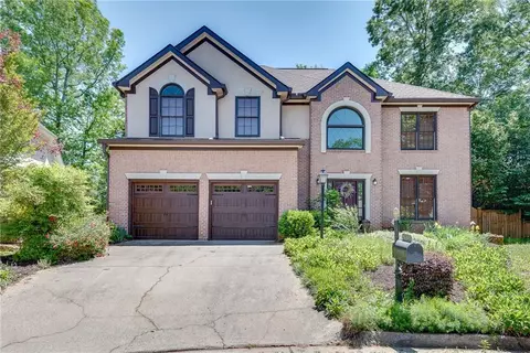 2702 Glenrose Hl, Atlanta, GA 30341