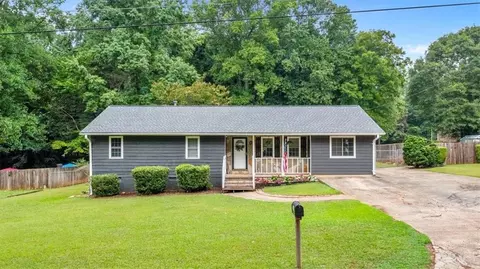 189 Mildred Ct, Dallas, GA 30157