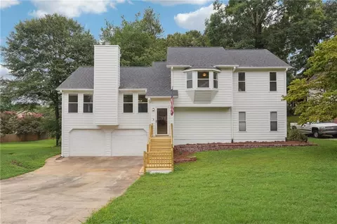 3971 Brantley Dr, Austell, GA 30106