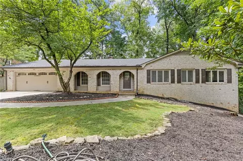 2547 Andover Dr, Atlanta, GA 30360