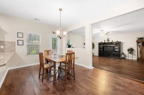 2396 Foxy Dr, Bethlehem, GA 30620 photo 6