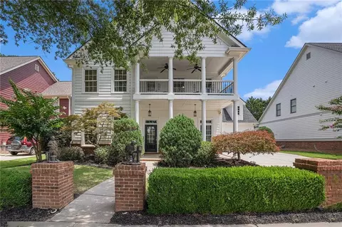 540 Warm Springs Ct, Loganville, GA 30052