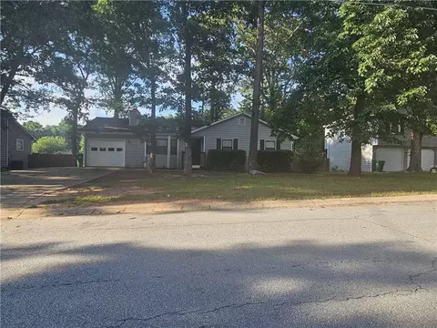 5362 Zachary Dr, Stone Mountain, GA 30083