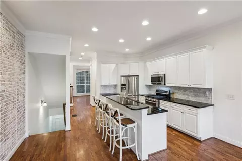 1595 Rivers Edge Trl NE, Atlanta, GA 30324