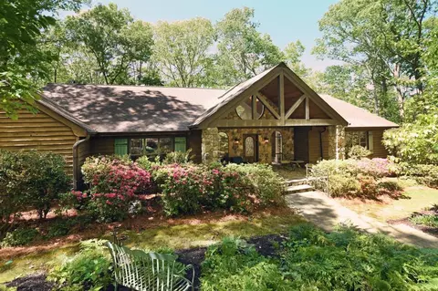 320 Pinyan Pl, Roswell, GA 30075