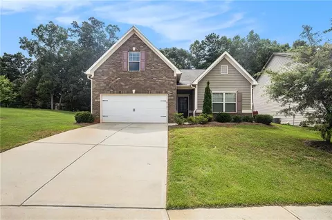 415 Fredrick Dr, Mcdonough, GA 30253