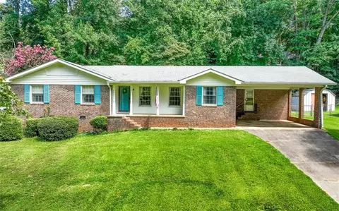 3542 Meadow Ln, Gainesville, GA 30506