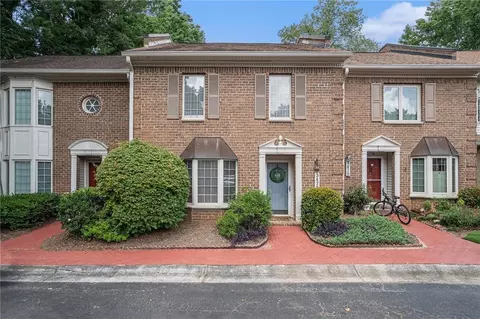 3477 Ashwood Ln, Atlanta, GA 30341