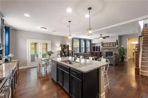 2032 W Hampton Dr, Canton, GA 30115 photo 17