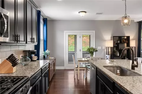 2032 W Hampton Dr, Canton, GA 30115 photo 19