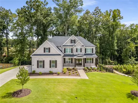 8075 Prairie Ln, Cumming, GA 30040