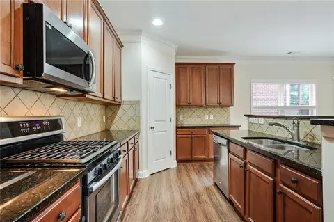 6935 Downs Ave, Duluth, GA 30097 photo 13
