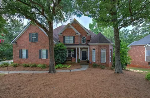 467 Waterford Dr, Cartersville, GA 30120