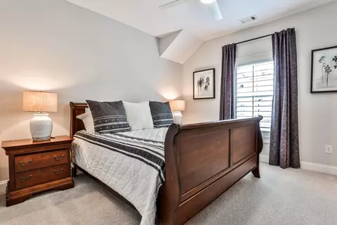 1880 Commons Cir, Chamblee, GA 30341 photo 33