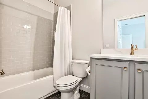 1880 Commons Cir, Chamblee, GA 30341 photo 36