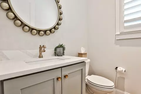1880 Commons Cir, Chamblee, GA 30341 photo 22