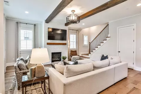 1880 Commons Cir, Chamblee, GA 30341 photo 19