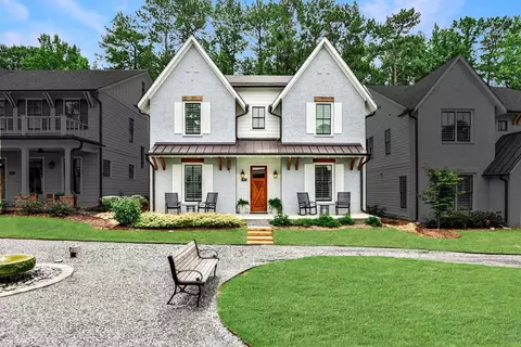 1880 Commons Cir, Chamblee, GA 30341