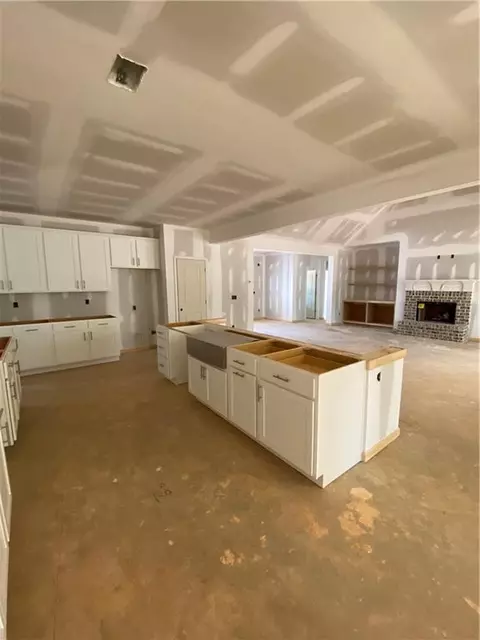 77 River Meadow Dr, Bethlehem, GA 30620 photo 11