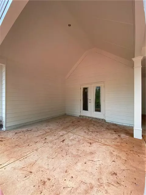 77 River Meadow Dr, Bethlehem, GA 30620 photo 6