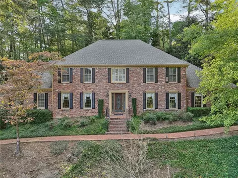 1651 Trotters Ln, Smoke Rise, GA 30087