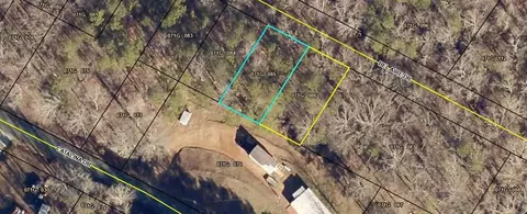 211 Bel Aire Dr, Martin, GA 30557